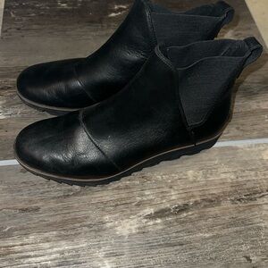 Sorel Harlow Round Toe Slip On Bootie